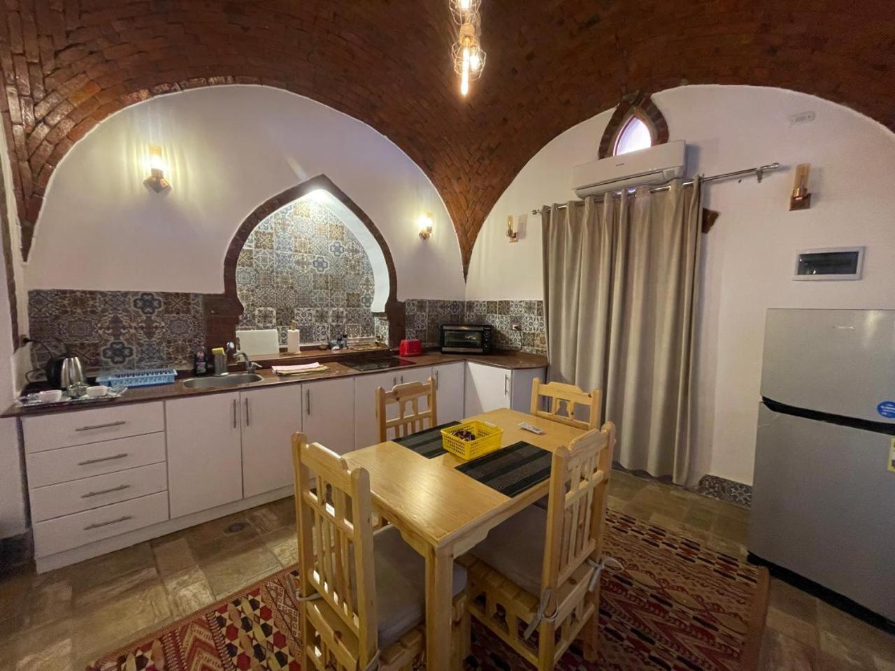 Villa Kemet Jazirat al Awwamiyah Exterior photo